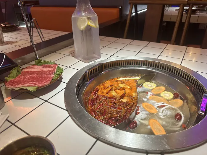 ER HOT POT - 6TH AVE 贰火锅 Picture 5