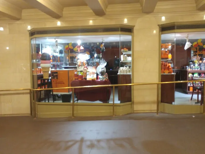 Jacques Torres Chocolate - Grand Central Terminal Picture 5