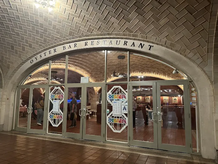 Dining Concourse Picture 3