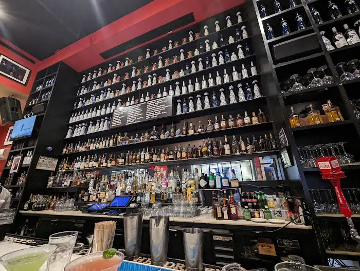 Lea Wine Bar Picture 5