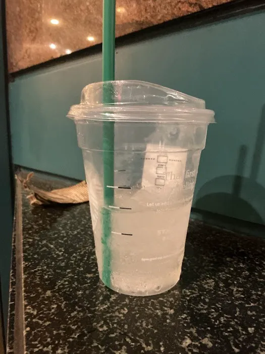 Starbucks Picture 2