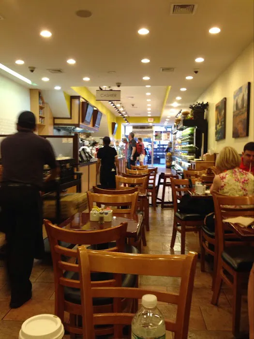 Hot & Tasty Cafe Picture 1