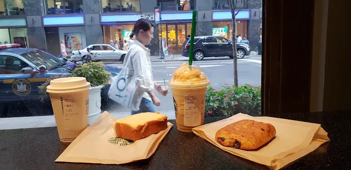 Starbucks Picture 6