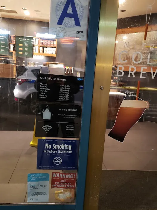 Starbucks Picture 3