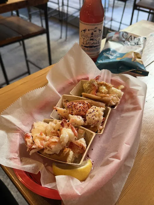 Luke's Lobster Midtown East Picture 1