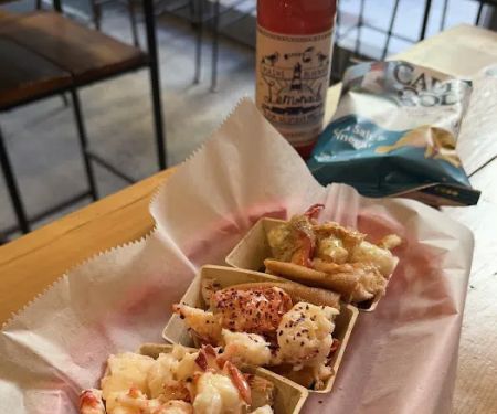 Luke's Lobster Midtown East