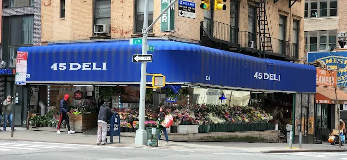 45 Deli Picture 8