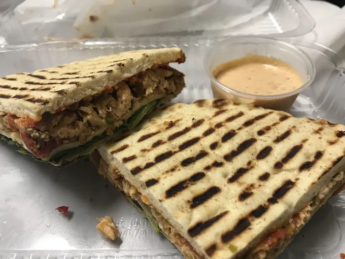 129 gourmet deli Picture 6