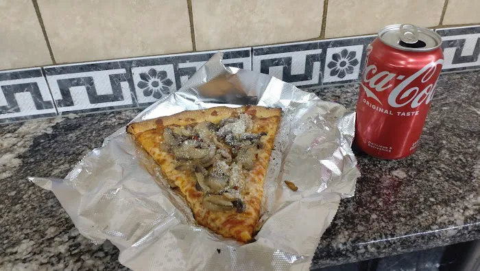 $1.50 Fresh Pizza Picture 1