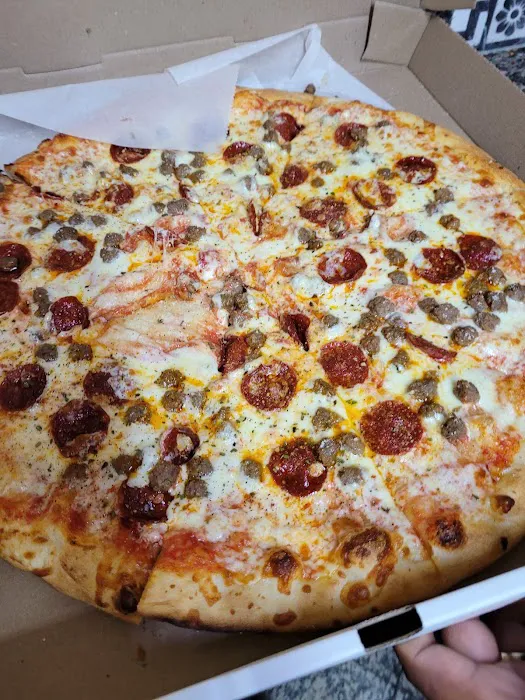 $1.50 Fresh Pizza Picture 5