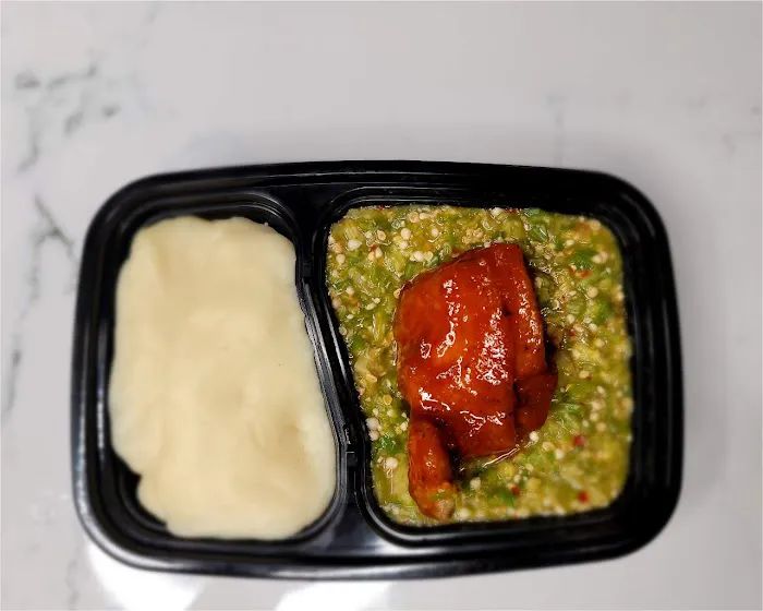 DF Nigerian Food Truck Picture 6