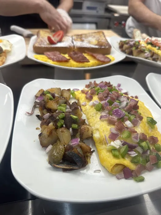Cafe Fresco UN Picture 8
