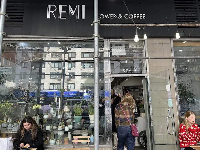 Remi Flower & Coffee Picture 9