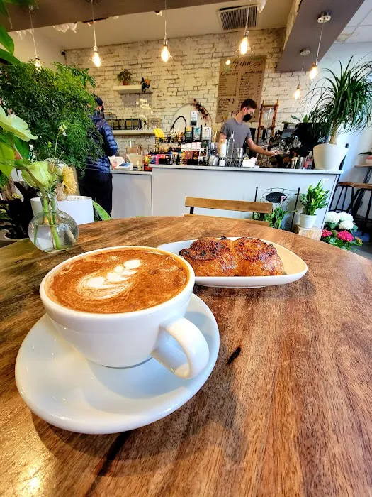 Remi Flower & Coffee Picture 5