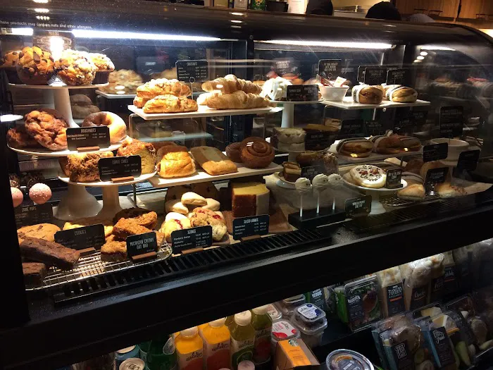 Starbucks Picture 6