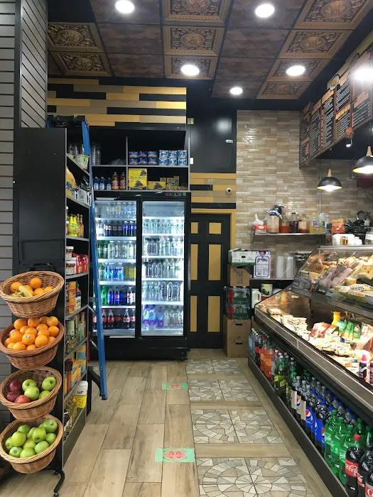 2nd ave Gourmet Deli Picture 6
