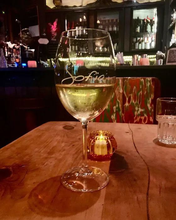 Sofia Wine Bar Picture 8