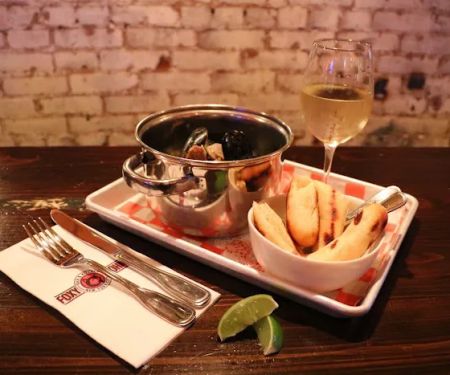 Foxy John's Bar & Kitchen