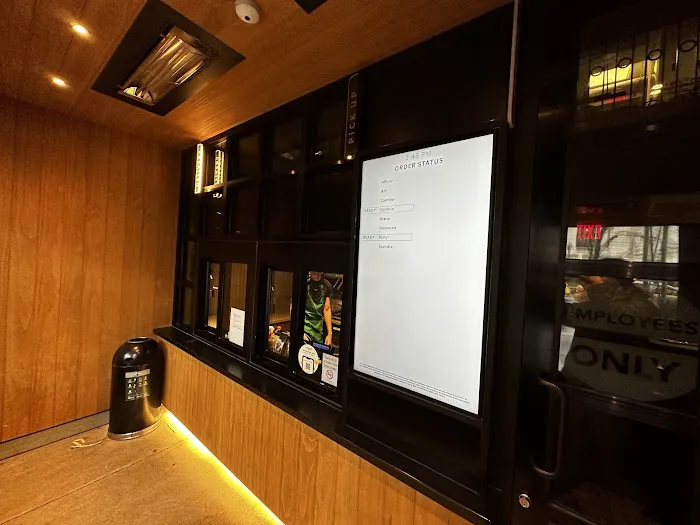 Starbucks Picture 3