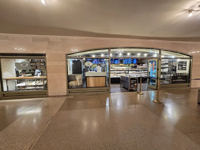 Zaro’s Family Bakery Picture 1