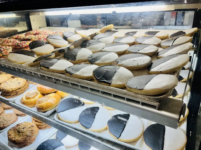 Zaro’s Family Bakery Picture 9