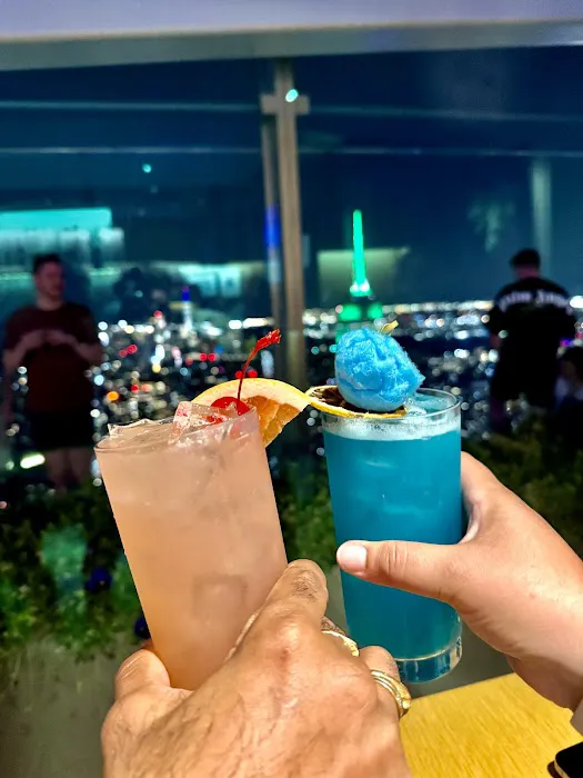 Aprés Picture 1