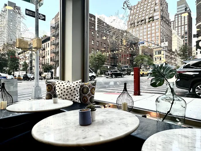 Chez les Frenchies Cafe Picture 7