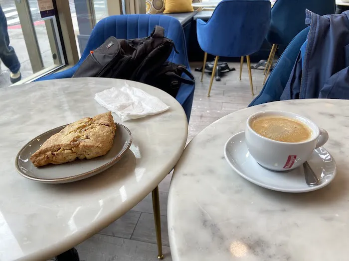 Chez les Frenchies Cafe Picture 10