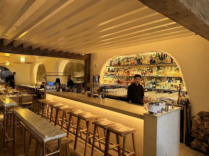 Heritage Grand Restaurant and Pizza Bar Picture 2