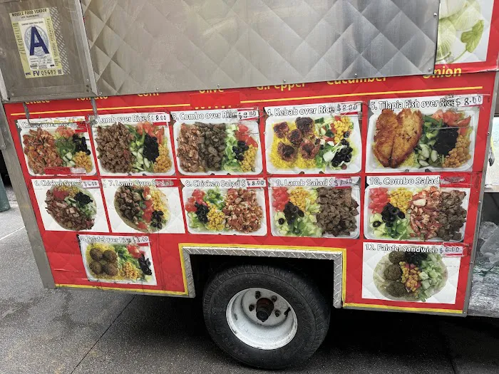 SADIQA HALAL FOOD Picture 7