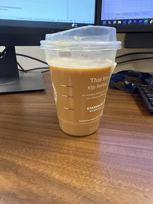 Starbucks Picture 3