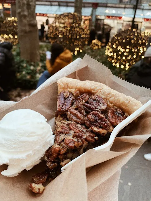Winter Pie Shop Picture 4