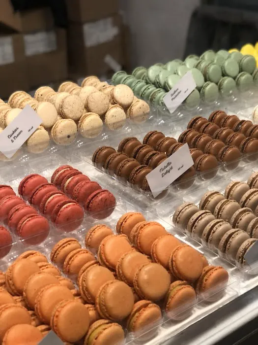 Woops! Macarons & Gifts (Bryant Park- Winter Village) Picture 5
