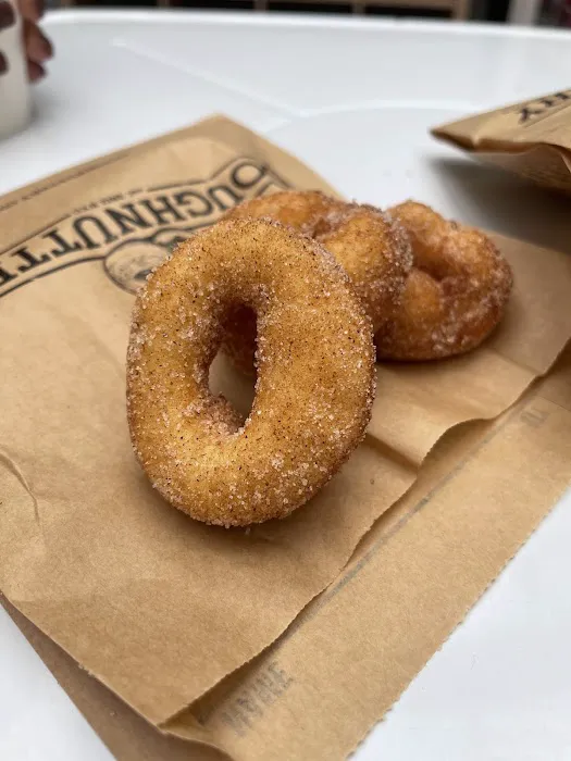 Doughnuttery Picture 7