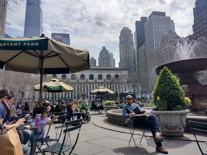 The Porch at Bryant Park Picture 6