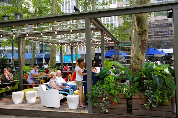 The Porch at Bryant Park Picture 1