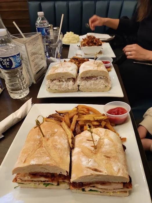 Jane Doe Bar & Restaurant Picture 6