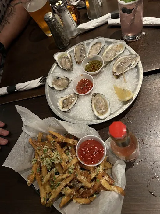 Jane Doe Bar & Restaurant Picture 8