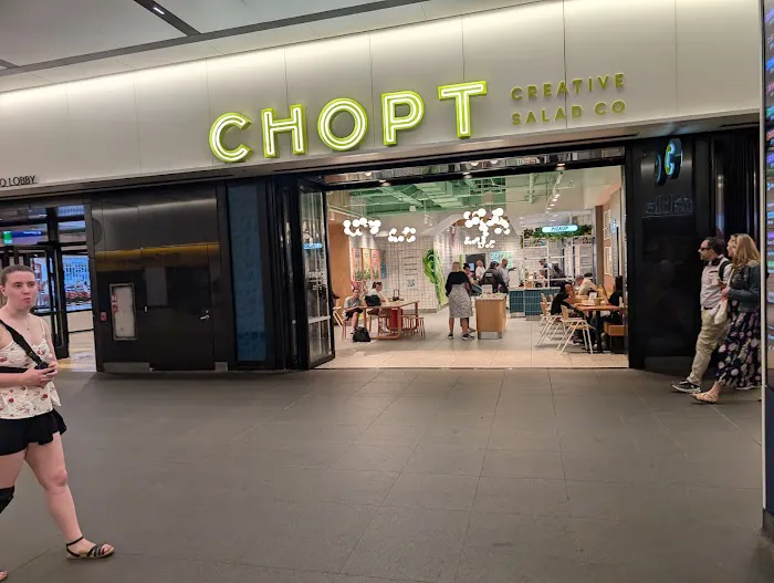 Chopt Creative Salad Co. Picture 1
