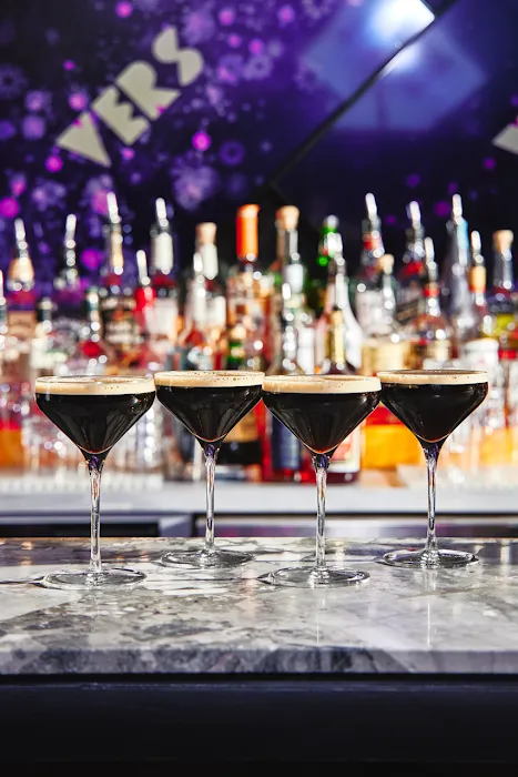 VERS — queer bar, cocktails, snacks, and events Picture 2