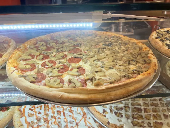 $1.50 Pizza 9th Avenue Picture 7