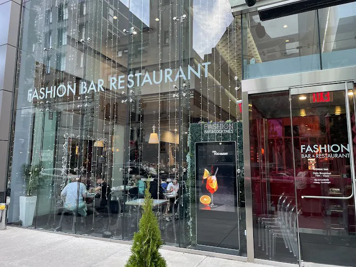 Fashion Bar & Restaurant Picture 4