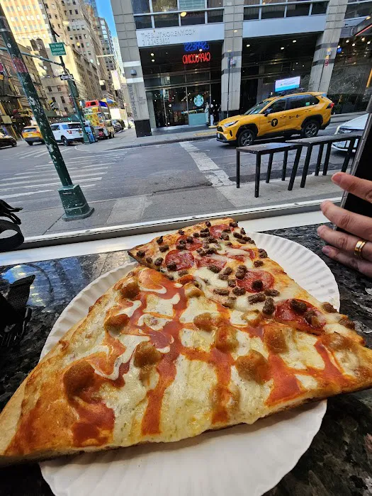 Carve: Unique Sandwiches & Pizza Picture 5