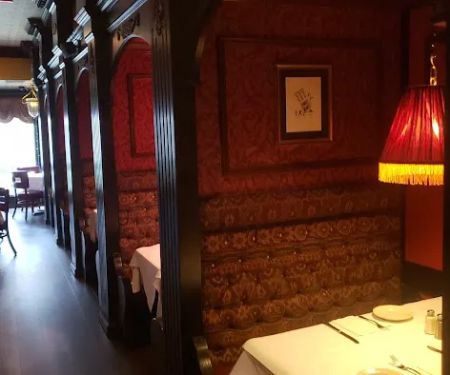 Hurley's Restaurant & Bar