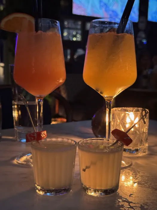 Starchild Rooftop Bar & Lounge Picture 6