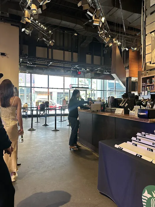 Starbucks Reserve Picture 4