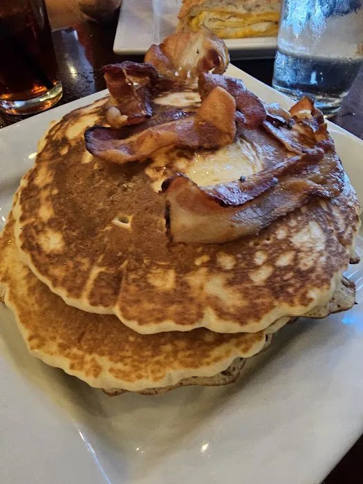 Times Square Diner & Grill Picture 1