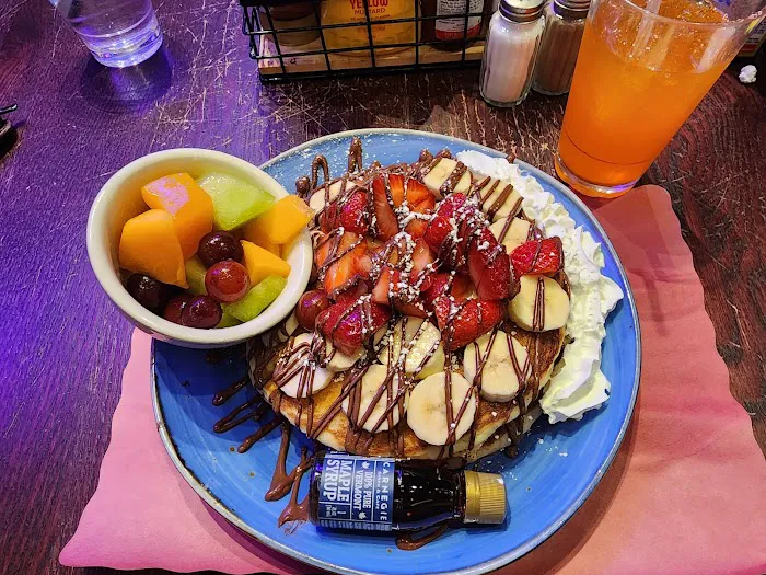 Carnegie Diner & Cafe Picture 3