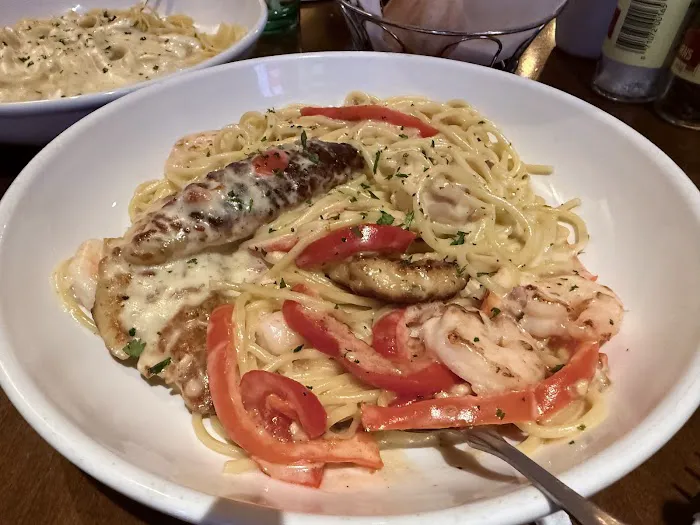 Olive Garden Italian Restaurant Picture 4