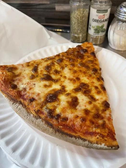 Famous New York Pizza Picture 1